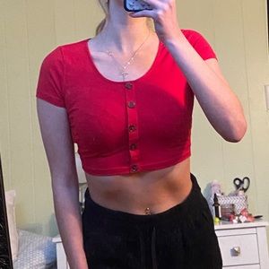 Red short sleeve crop top